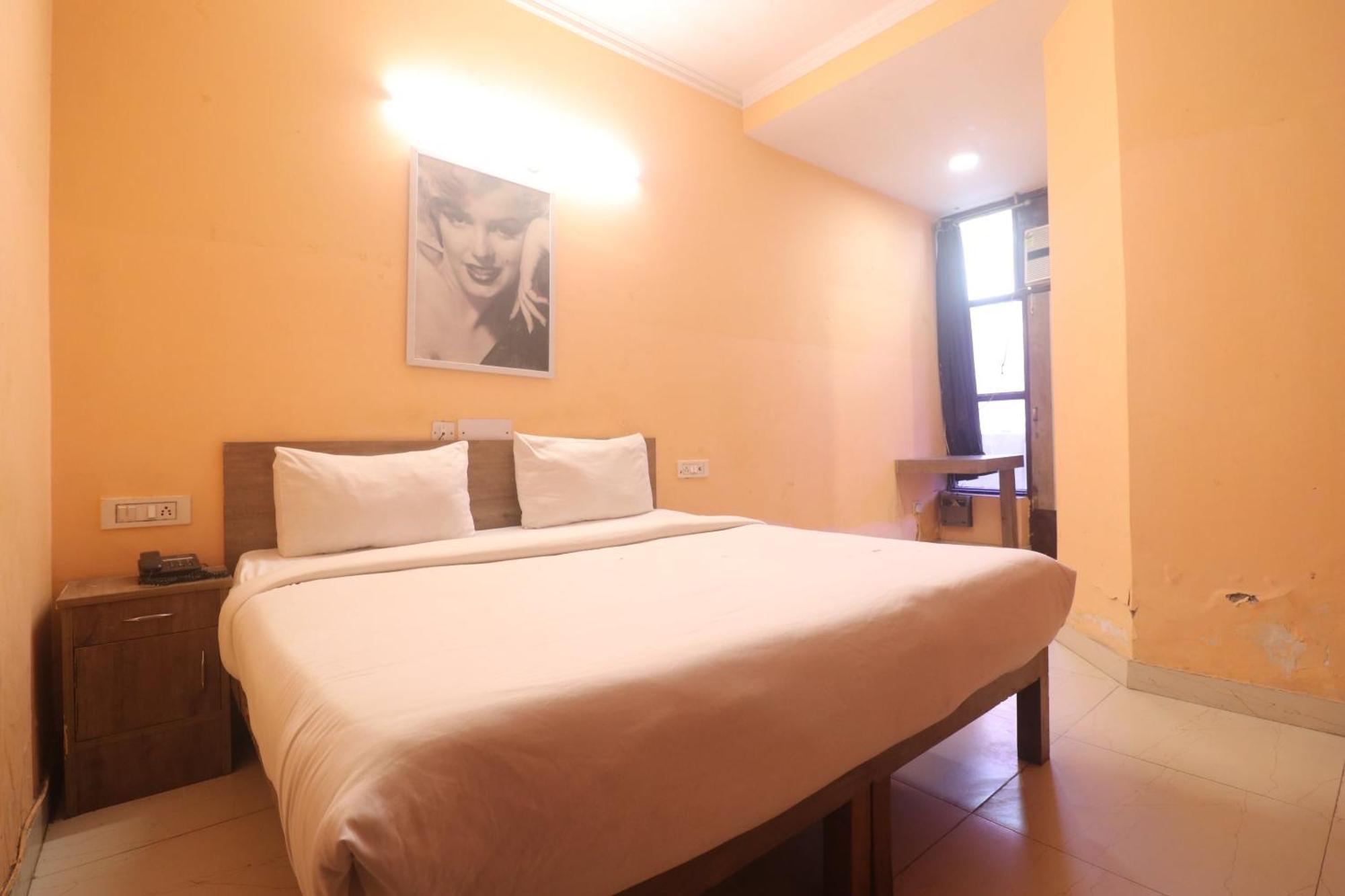 Hotel O Avni Residency Gurgáon Exteriér fotografie