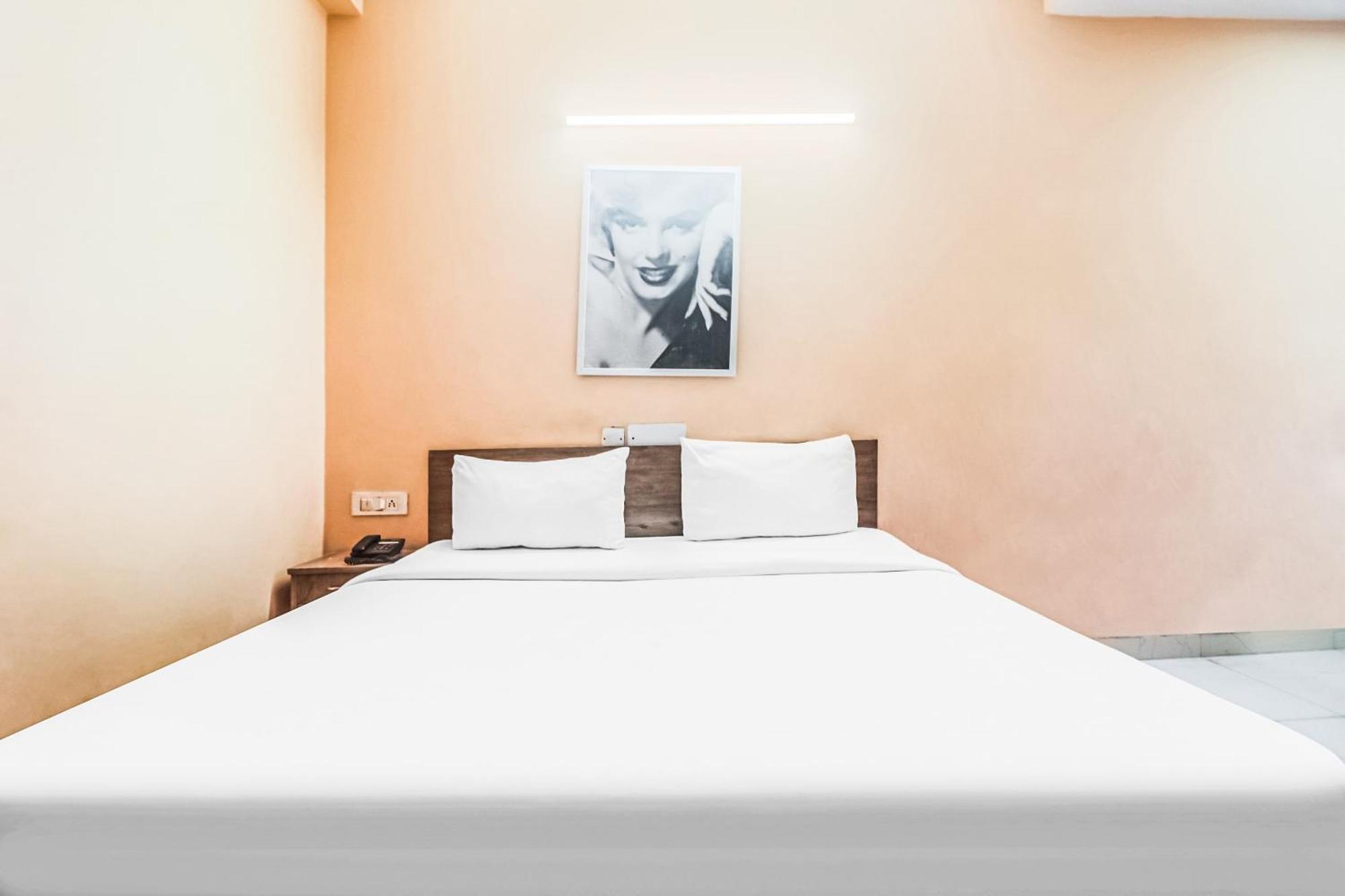 Hotel O Avni Residency Gurgáon Exteriér fotografie
